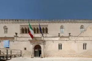 Donnafugata-Castle-in-Ragusa-countryside