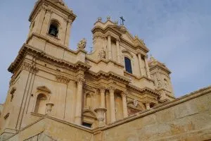 noto_cathedral_baroque_pixabay_3