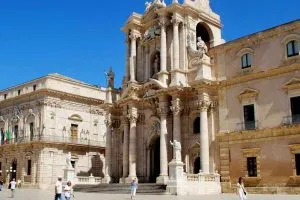siracusa-walking-tour-with-private-licensed-local-guide